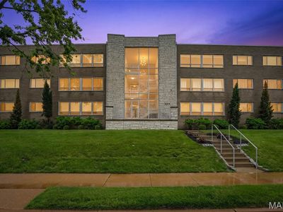 520 S Brentwood Blvd APT 2D
