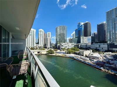 92 SW 3rd St APT 1104