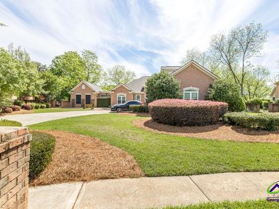 105 Orchard Ln