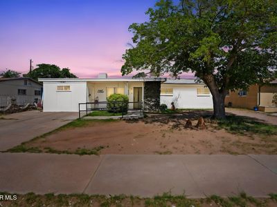 5264 Pikes Peak Dr