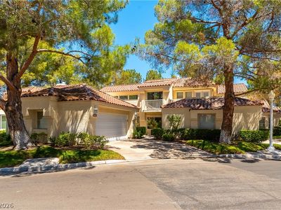 6956 Emerald Springs Ln