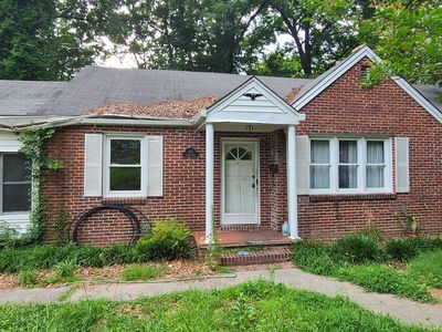 111 Circle Dr