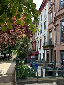 64 Hancock St