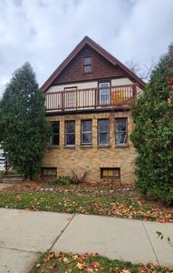 305 North 60th STREET