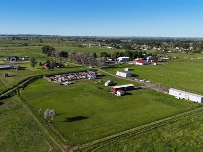 5840-5850 5904 Lunder Ln