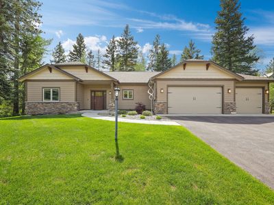 136 Oakmont Loop