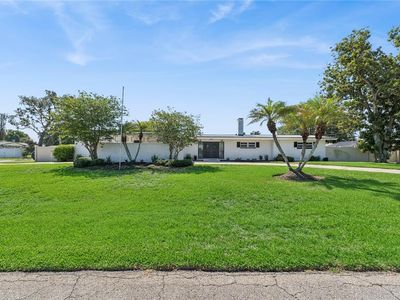 2925 E Lake Hartridge Dr