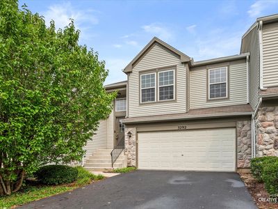 3292 Bromley Ln