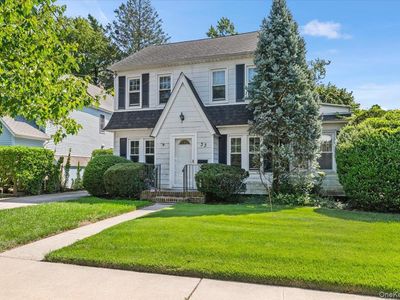 33 Lawrence Avenue