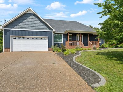 141 Crestview Dr