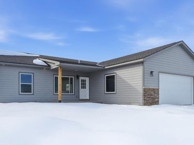 210 Harvest Hills Dr