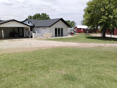 261 Moonshine Rd