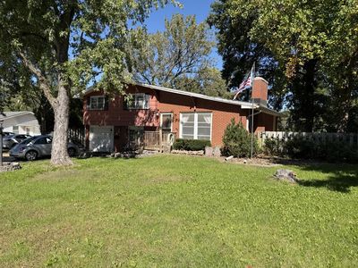 12 Leisure Dr