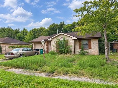 11738 Bay Cedar Dr