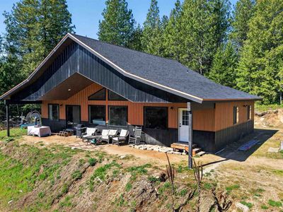 169 Royal Ln