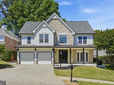 2700 Woodland Brook Ln SE