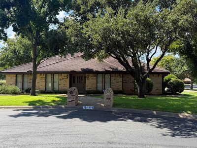 5356 Fairway Cir
