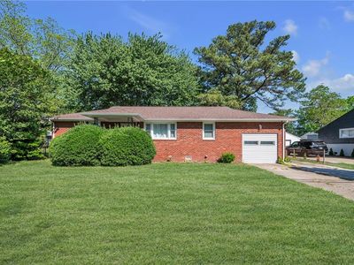 2538 Heutte Dr