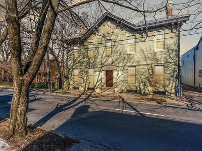 333 S Upper St #103