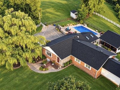 54 Jd Ln #1357