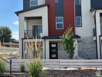 924 W Coalburn Way #8-26