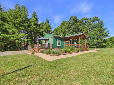 267 Spring Lake Dr SE