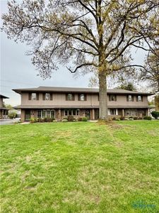 4030 Sherwood Forest Manor Rd #E-17