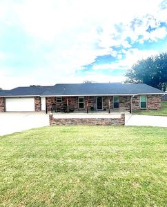 Property at 1102 S 5th St, Canadian, TX