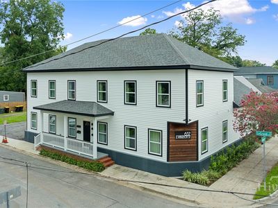 637 E Anderson St #1-5