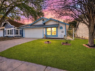3916 Chimney Springs