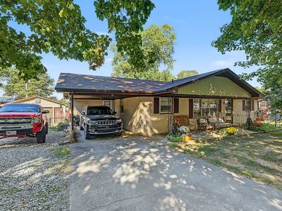 Property at 65 Glendale Dr, Cadiz, KY