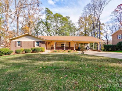 608 Hanover Dr