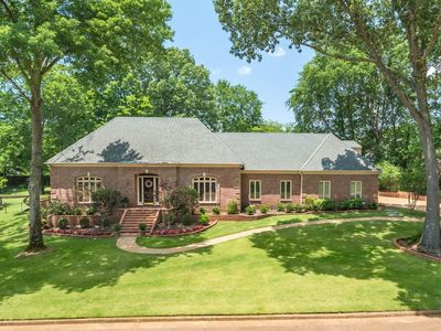 341 Riveredge Dr W