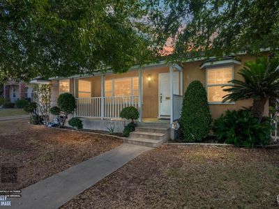 2501 Loma Linda Dr