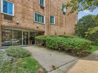 777 Hinman Ave APT 35
