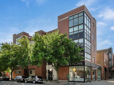 1901 W Division St APT 2N