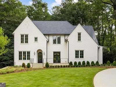 1347 W Wesley Rd NW