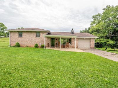 319 White Fence Ln