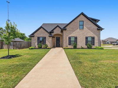 Property at 135 Amanda Ave, Bullard, TX