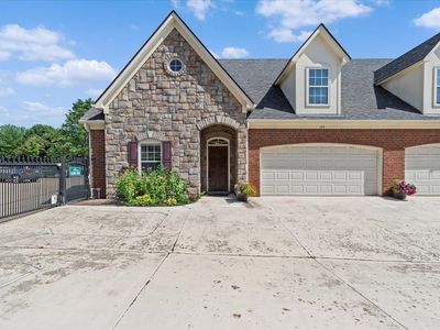 1595 Dexter Grove Ct APT 105