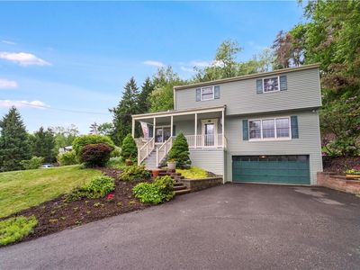 Property at 640 Westland Dr, Gibsonia, PA