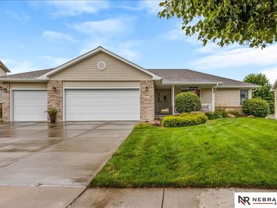 6440 Foxglove Ln