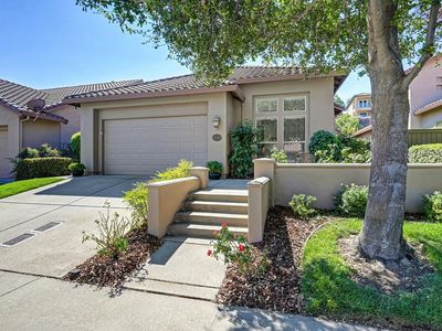 5048 Mertola Dr