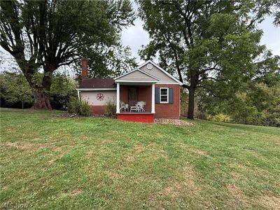 Property at 2440 Fisher Rd, East Liverpool, OH