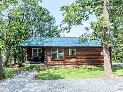 2114 Sheltered Way