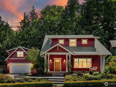 9385 NE North Town Loop