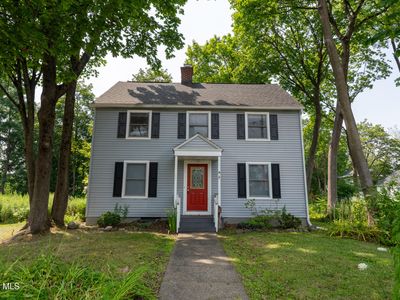 27 Myrtle Street