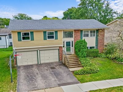 Property at 1485 Westbury Dr, Hoffman Estates, IL