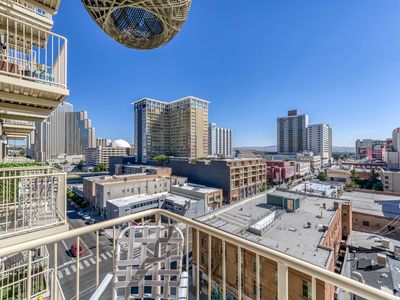 200 W 2nd St APT 705