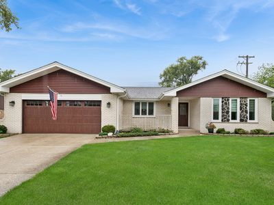 12006 Forestview Dr